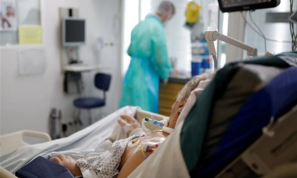 Συναγερμός στη Γαλλία από τον κορονοϊό – Μεγάλη αύξηση στους θανάτους